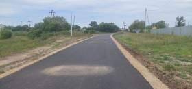 На пригородной территории города Барнаула продолжается ремонт дорог