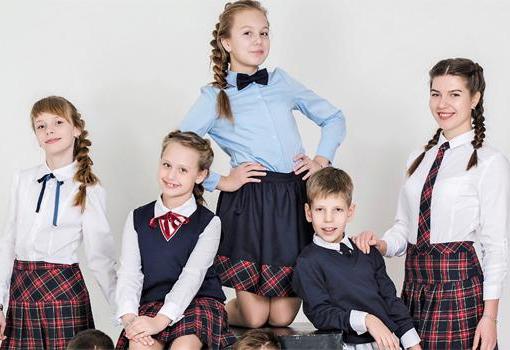 В Барнауле предлагают большой выбор школьной одежды алтайских производителей 