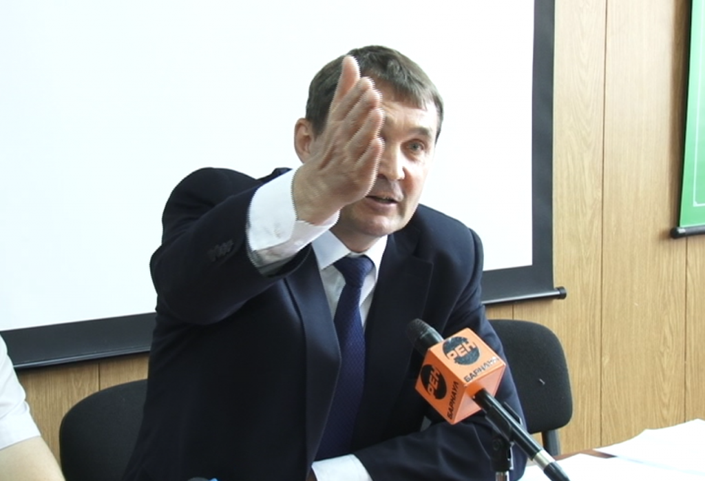 Сигарев 4.png Сигарев развалил "Динамо"