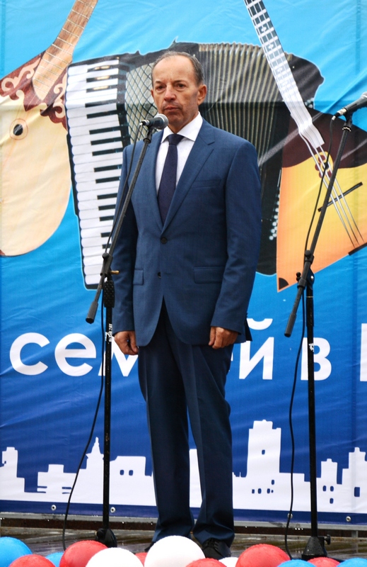 П.Д. Фризен П.Д. Фризен