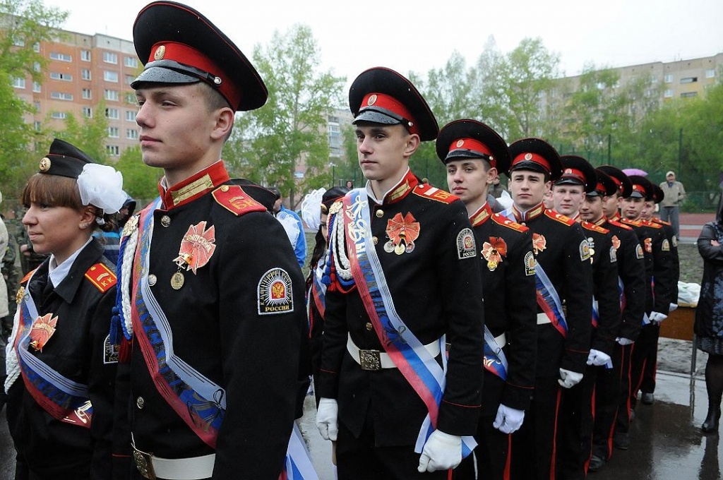 Последний звонок в кадетской школе Последний звонок в кадетской школе