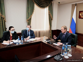 Виктор Томенко принял участие в рабочем совещании по вопросу внедрения Регионального инвестиционного стандарта