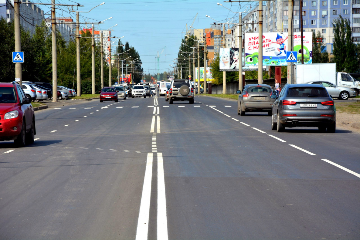 В Барнауле в рамках проекта «Безопасные и качественные дороги» ремонтируют 17 улиц 