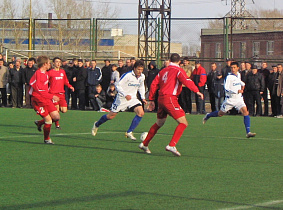 В Барнауле стартует традиционный межрегиональный футбольный турнир