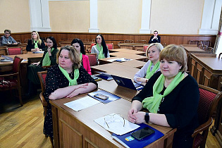 В администрации Барнаула прошло заседание Совета женщин при главе города