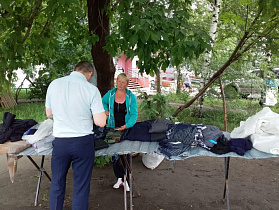 В Барнауле у незаконных торговцев изымают товар