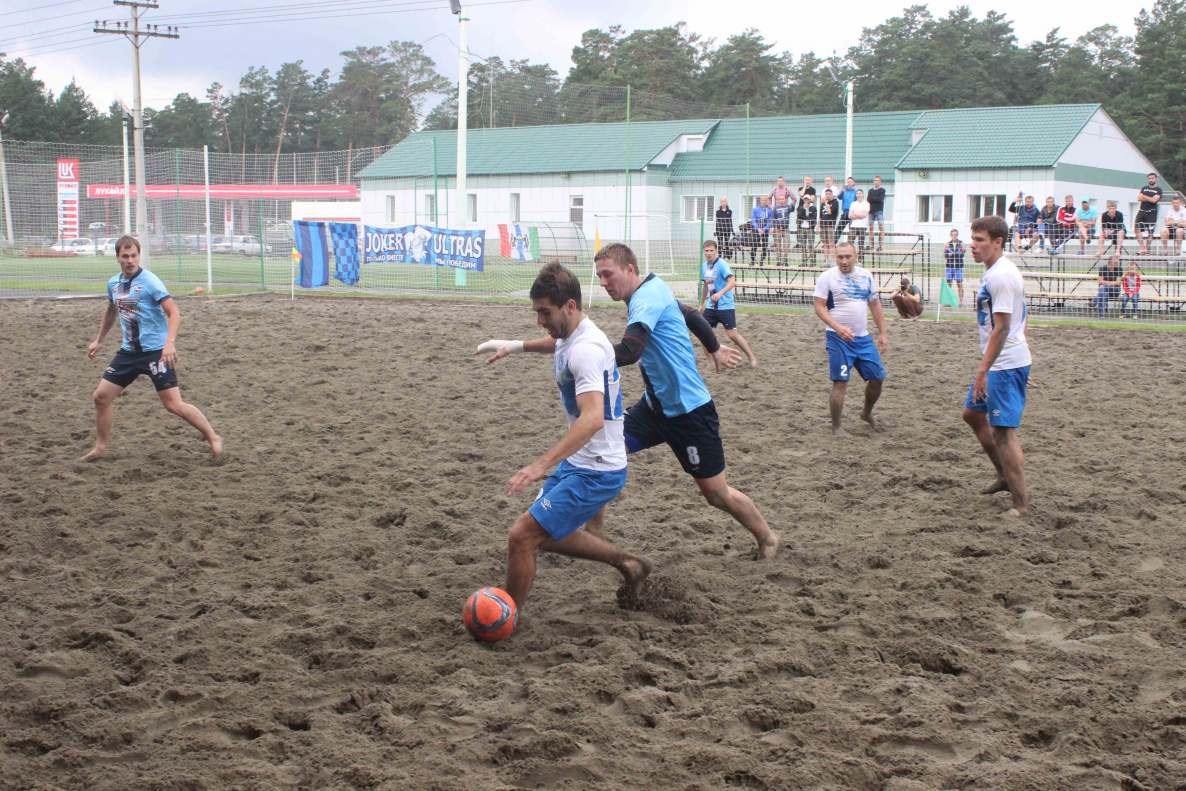 В Барнауле стартует международный турнир по пляжному футболу