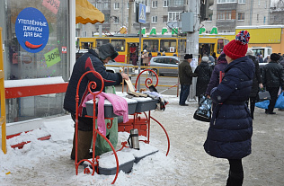 В Барнауле провели рейды по пресечению несанкционированной торговли на улице Пионеров и бульваре 9 Января