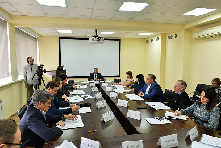 Координационный совет по ценообразованию города установил экономически обоснованные тарифы для пассажироперевозок в Барнауле
