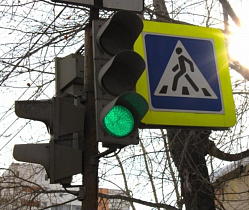 В Барнауле устанавливают новые светофоры