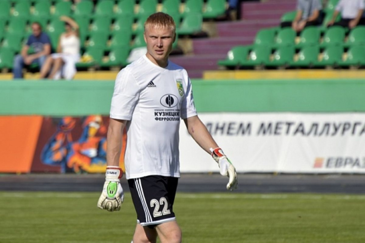 Барнаульский вратарь Юрий Дюпин перешел в команду Премьер-лиги