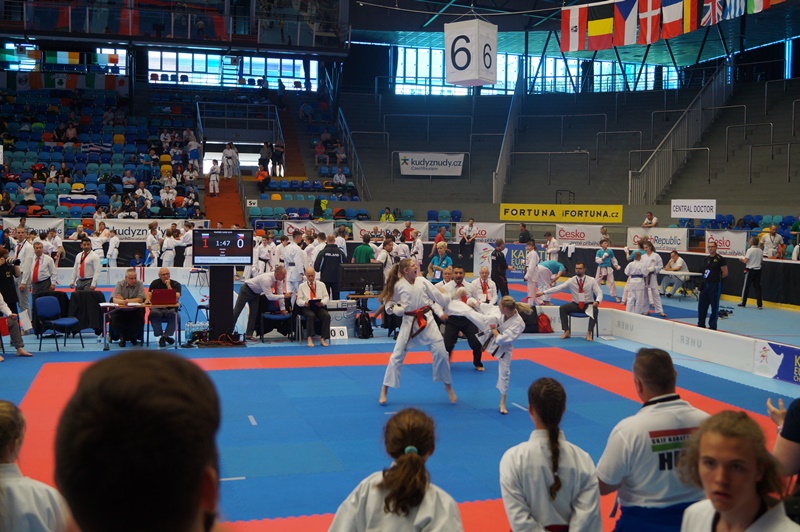Воспитанница барнаульской спортшколы «Рубин» вернулась с бронзой с чемпионата Европы по каратэ-до