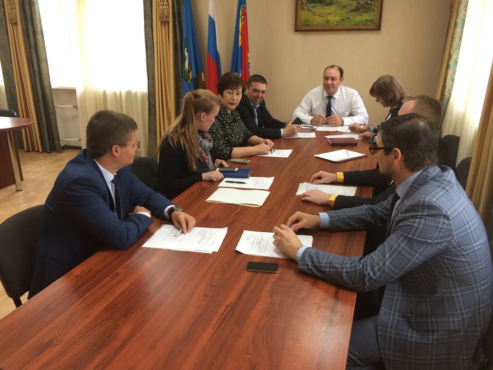 Депутаты Барнаульской городской Думы встретились по вопросу работы с наказами избирателей