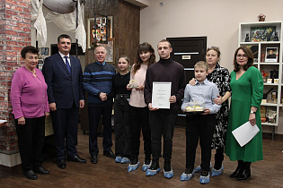 В Барнауле подвели итоги конкурса среди волонтеров «Прояви заботу»
