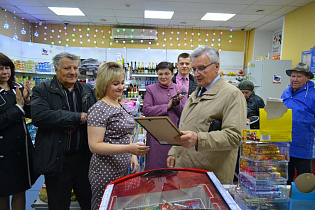 В Барнауле открыли новый социальный продуктовый магазин