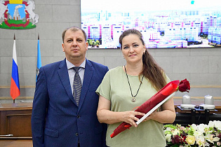 В администрации города прошло чествование работников строительной отрасли Барнаула