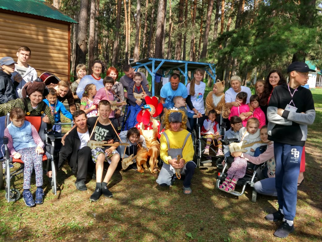 В Барнауле начался второй заезд специализированной смены для детей с инвалидностью 