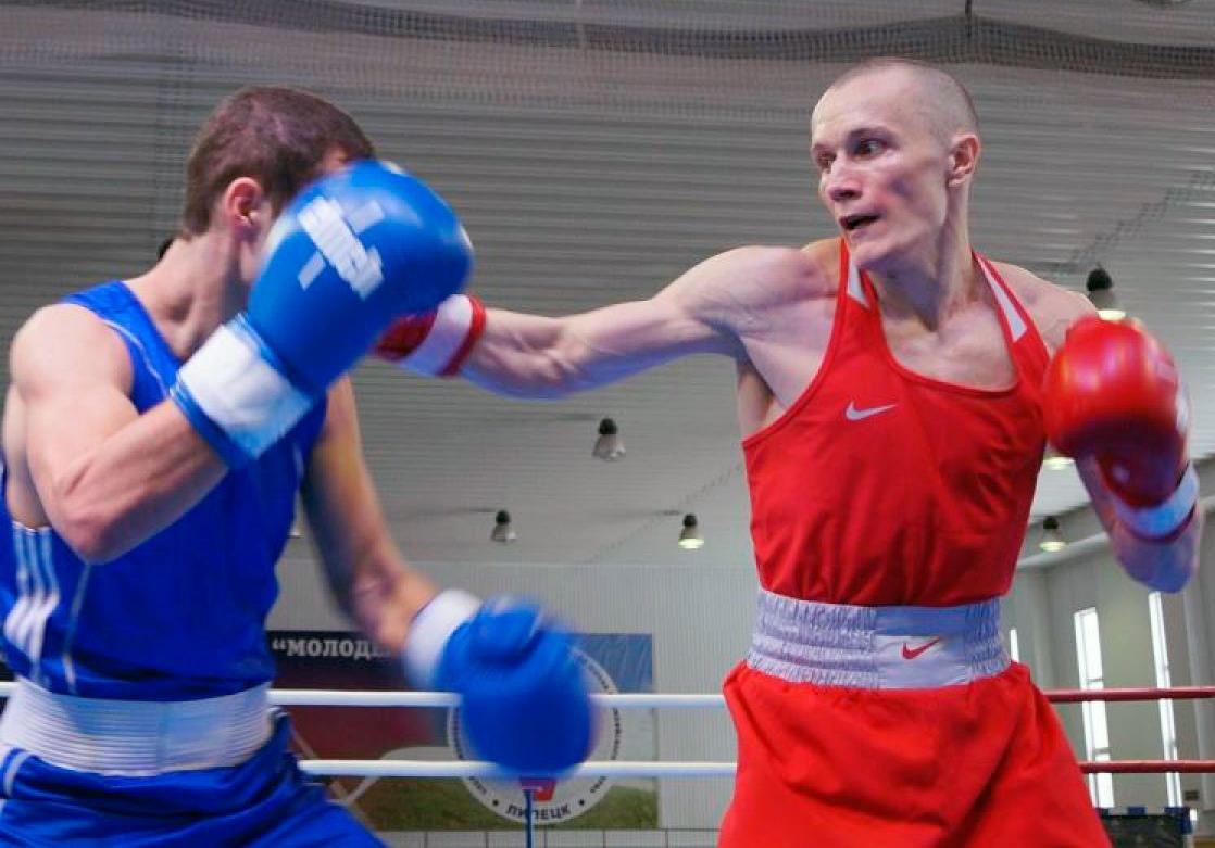 Барнаульский боксёр Дмитрий Кулаков - второй призёр чемпионата Вооружённых сил Российской Федерации