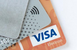 В барнаульском электротранспорте тестируют возможность оплаты проезда банковскими картами