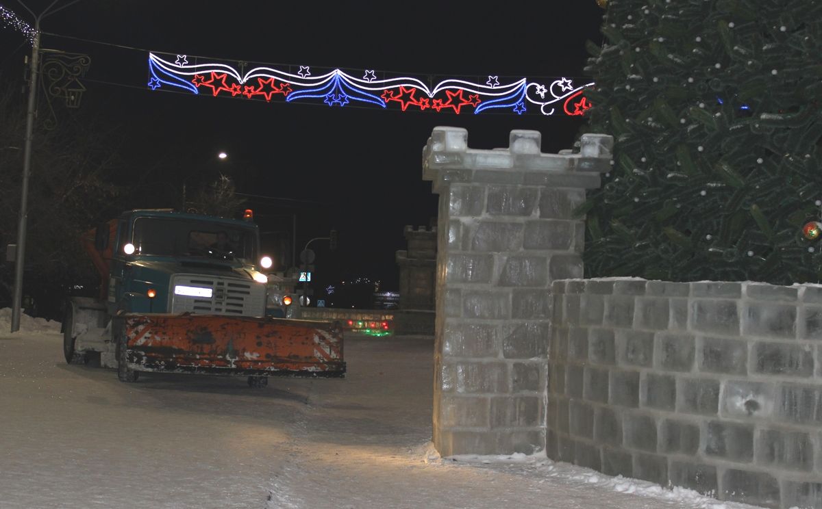 В праздничные дни дорожная служба Барнаула будет работать круглосуточно без выходных