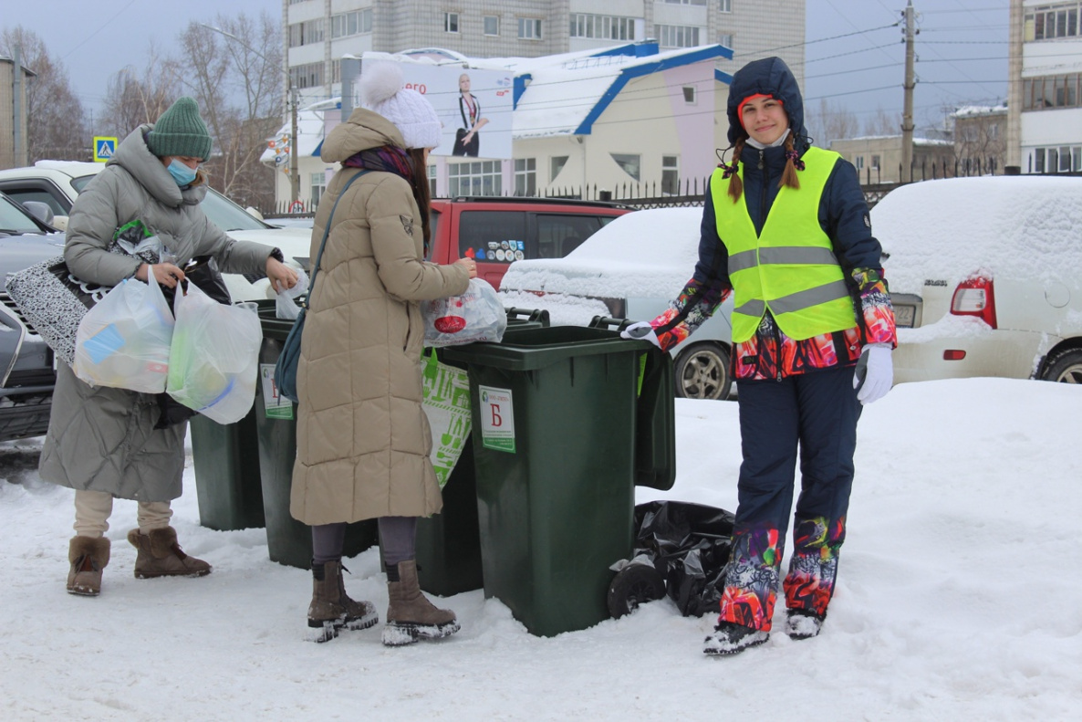 Барнаульцы смогут сдать отходы на переработку в рамках экологической акции 