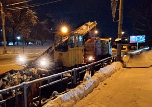 Дорожные службы Барнаула работают в усиленном режиме