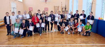 Учащиеся школ Индустриального района состязались в нормах ГТО