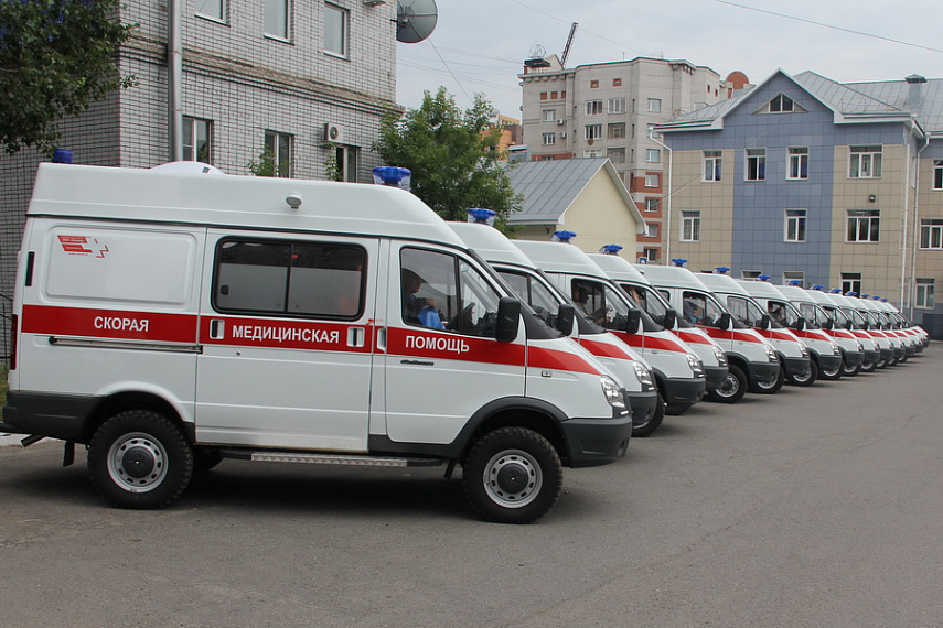 В Барнаул поступило пять новых машин скорой медицинской помощи 