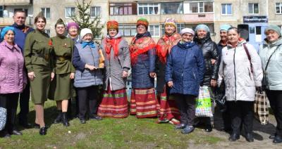 Фронтовая бригада поздравила ветеранов микрорайона Новосиликатный