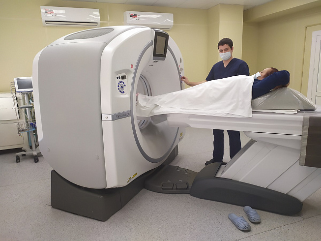 Новый компьютерный томограф заработал в больнице скорой медицинской помощи в Барнауле
