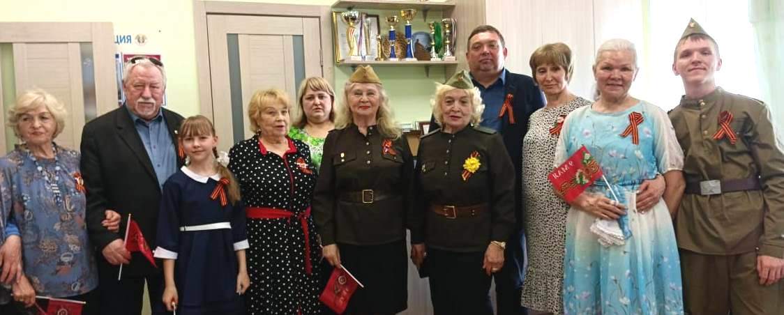 Познавательные и праздничные мероприятия проходят в преддверии 80-летия Победы на площадках Ленинского района
