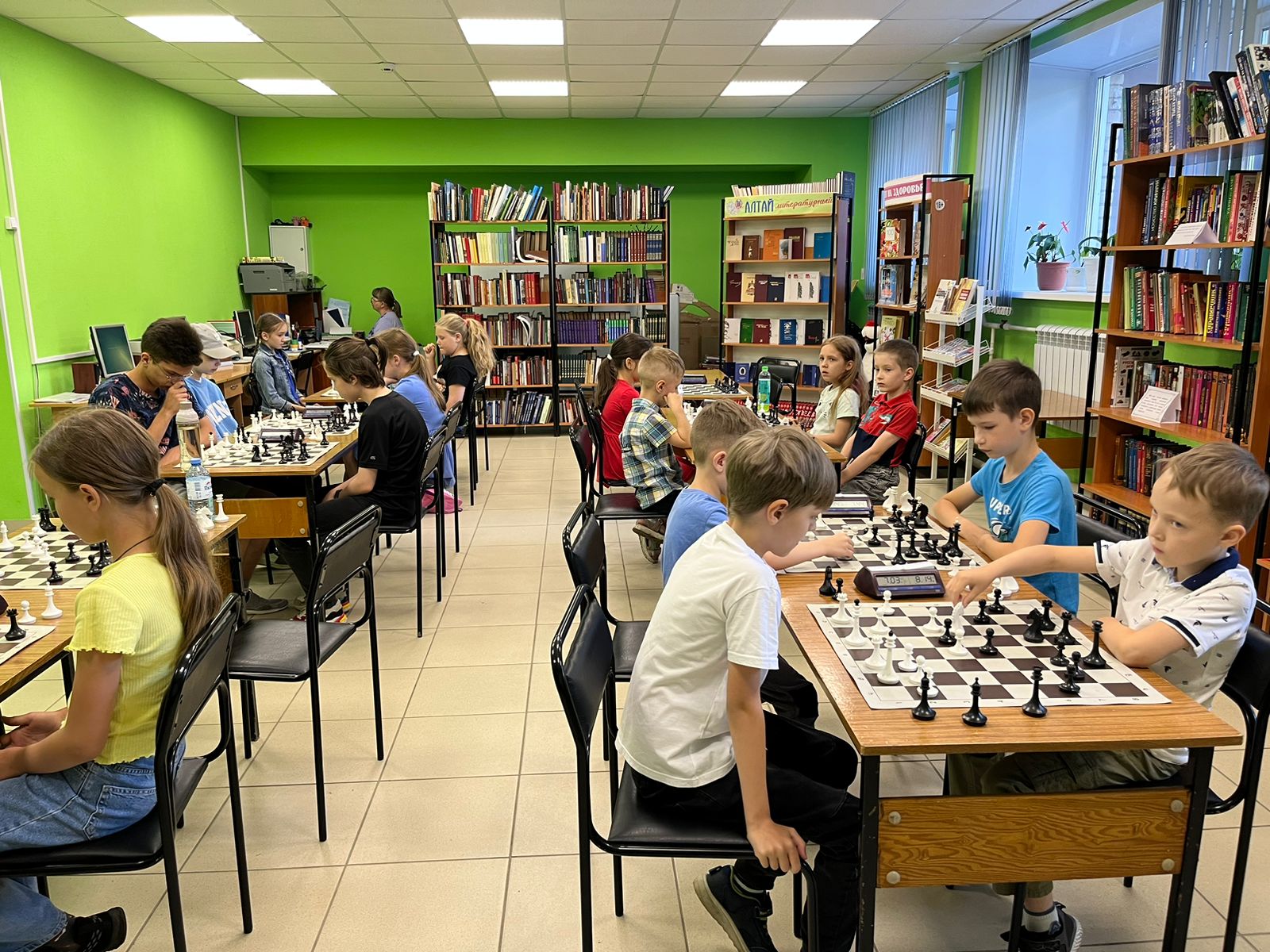 В Индустриальном районе состоялся турнир по шахматам, посвященный Дню молодежи