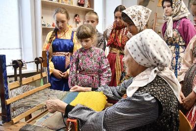 Открытие краевого фестиваля фольклора и ремёсел состоялось в Детской школы искусств «Традиция»