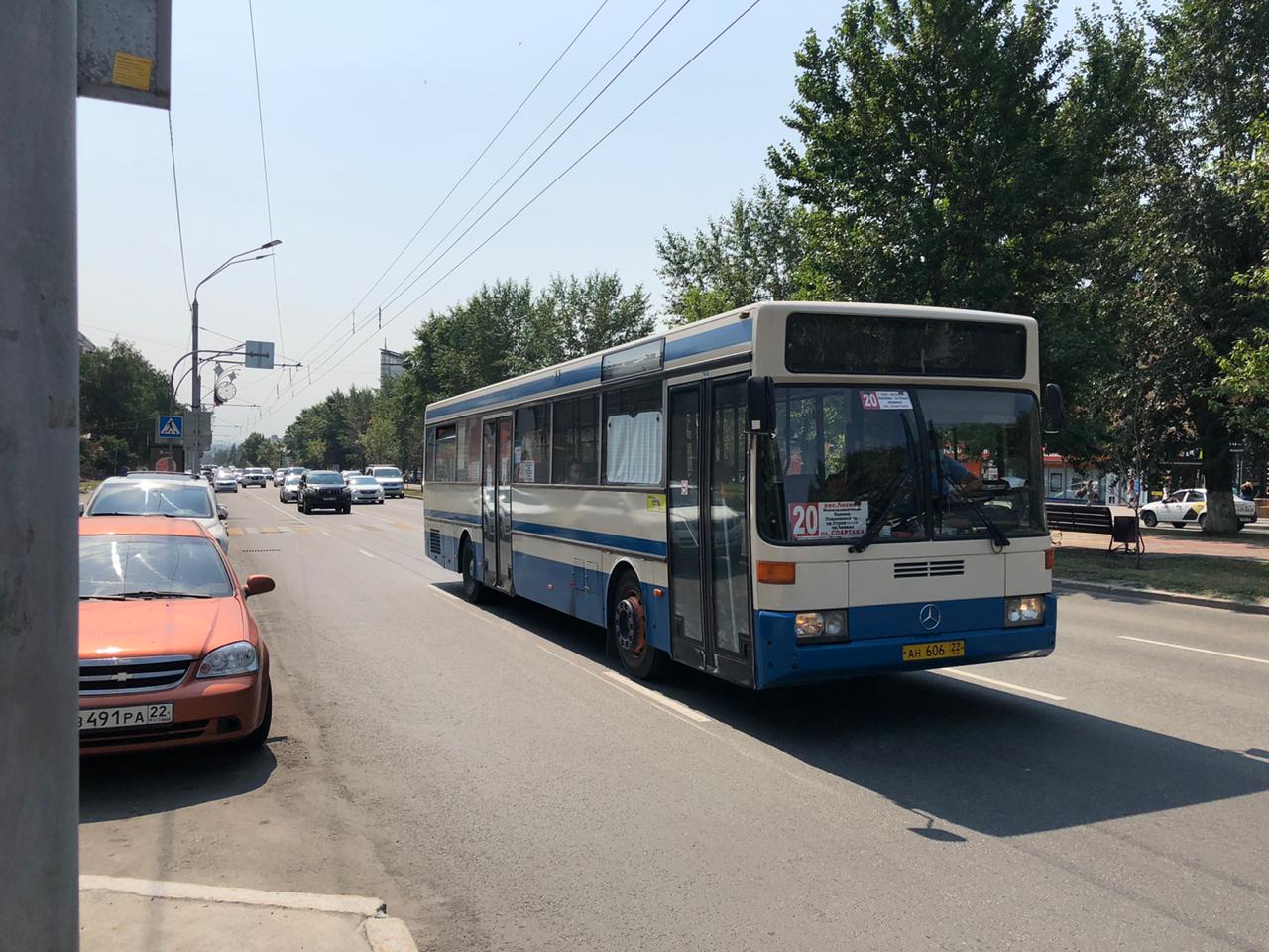 Общественный транспорт барнаул. Автобус 53 Барнаул. Автобус 35 Барнаул. Автобус 17 Барнаул. Автобус 249 Барнаул.