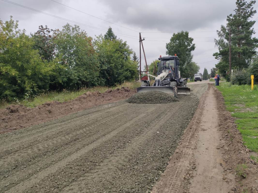 Дорожно-ремонтные работы идут на пяти участках улиц частного сектора Барнаула