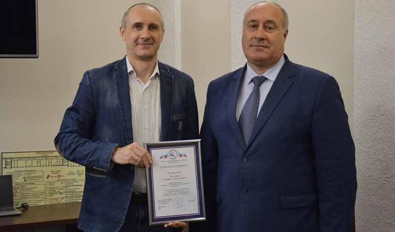 Лучших работников компании «Мартика» наградили в честь 85-летия Октябрьского района 