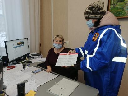 Общественники Барнаула информируют население о правилах поведения в период пандемии