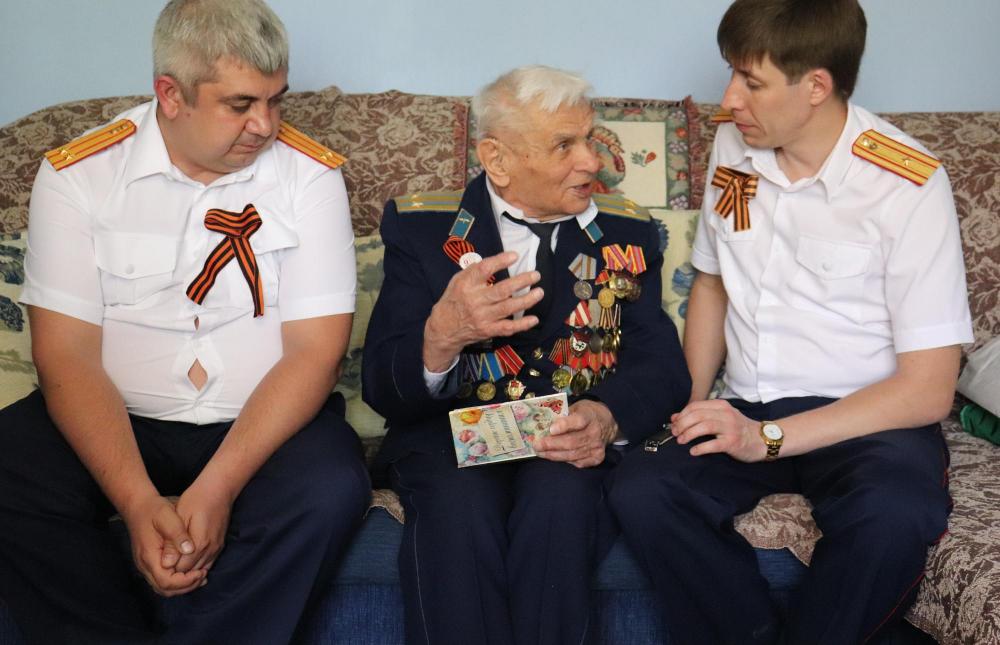 Ветераны Великой Отечественной войны ежедневно принимают поздравления