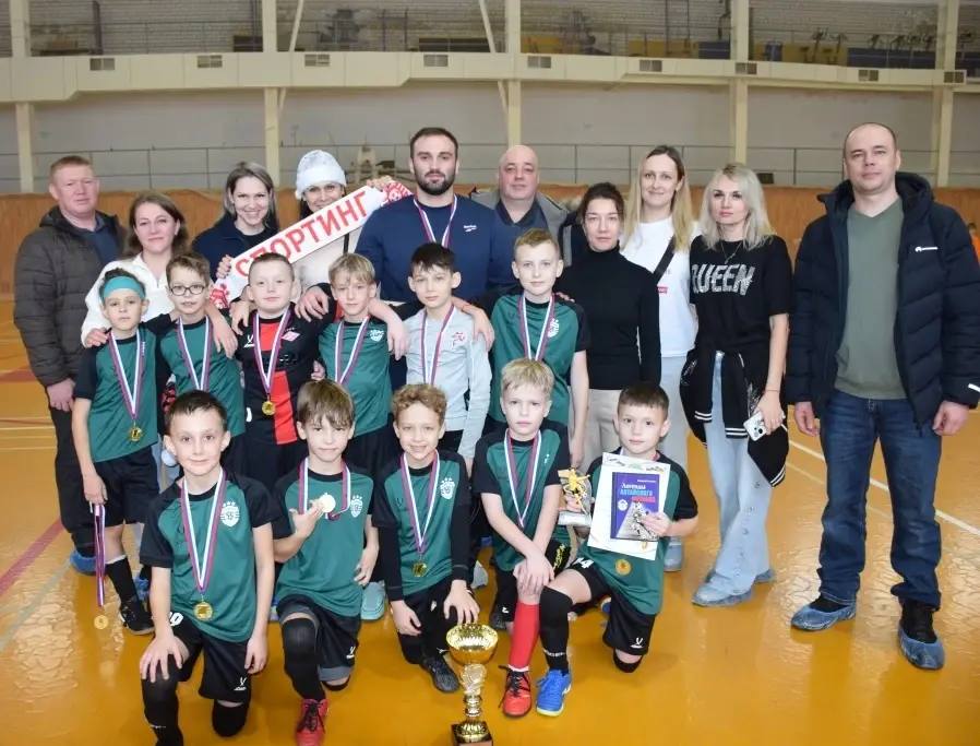 Турнир по футзалу на призы мастера спорта СССР Виктора Рыбакова прошел в Барнауле 