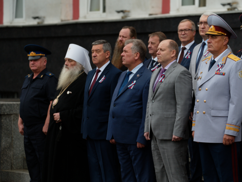 В Барнауле проходят торжественные мероприятия, посвященные Дню Государственного флага Российской Федерации