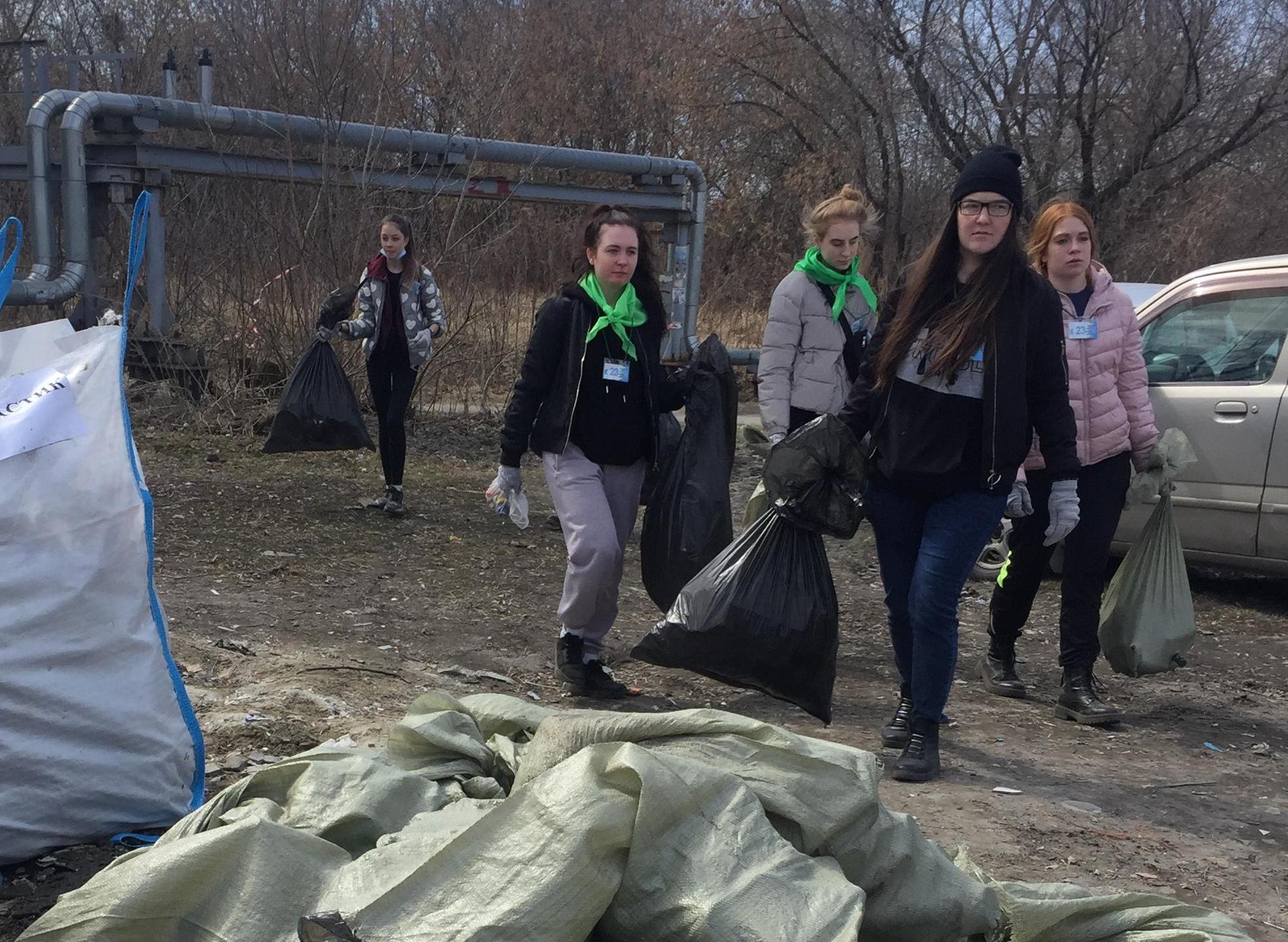 В Барнауле 140 человек стали участниками экологического квеста «Чистые игры»