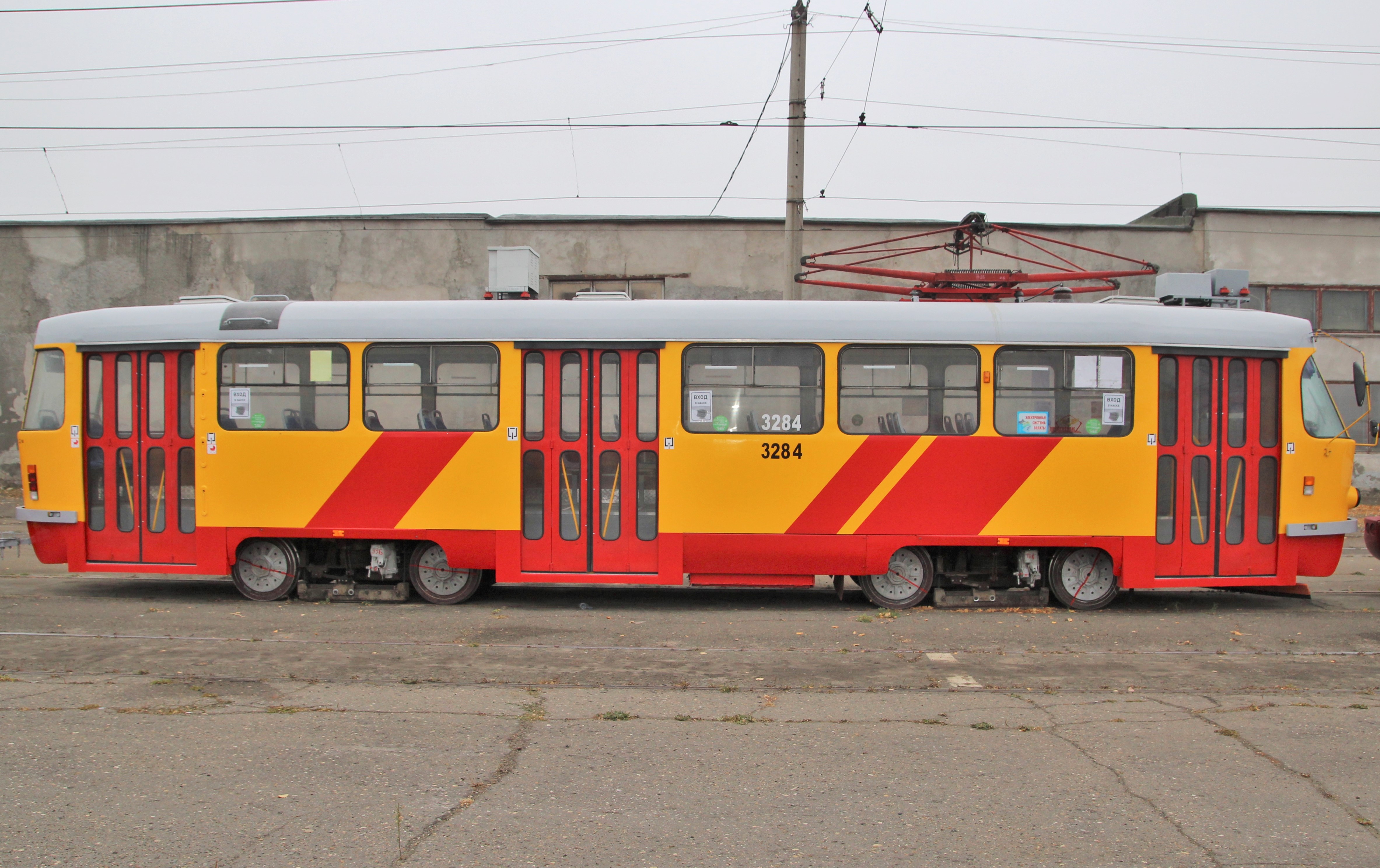 МУП «Горэлектротранс» выпустит на линию в Барнауле десятый модернизированный трамвай