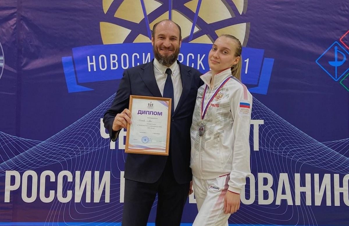 Барнаульская фехтовальщица Анна Смирнова стала серебряным призером чемпионата России