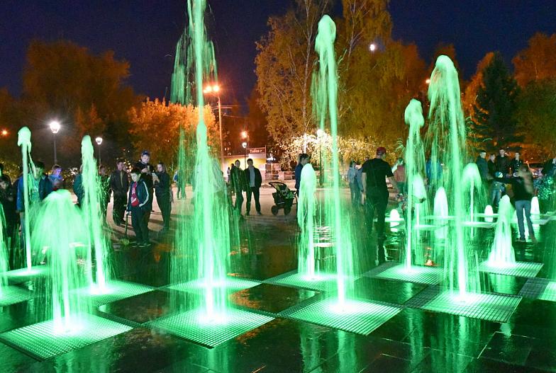Когда в Барнауле в полную силу заработает новый пешеходный светодинамический фонтан