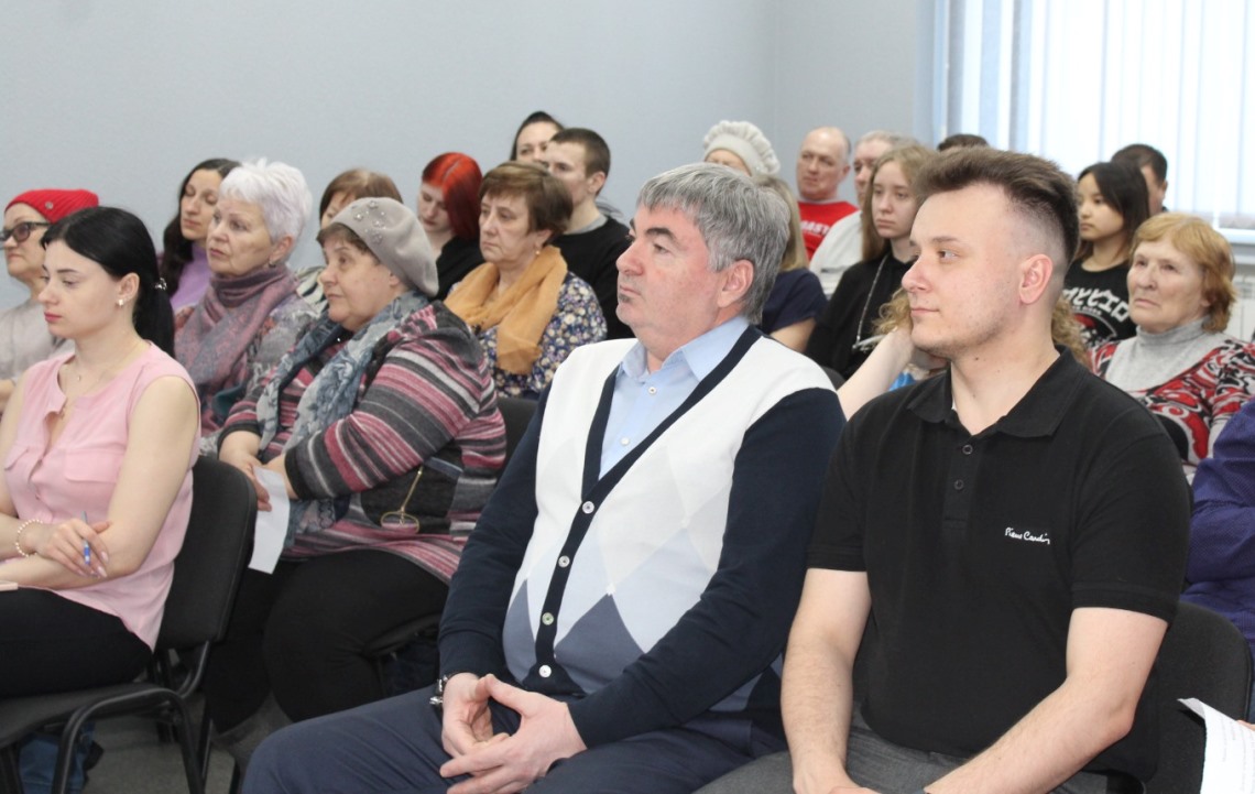 Жители микрорайона «Докучаевский» приняли отчет о работе Совета ТОС за 2023 год 