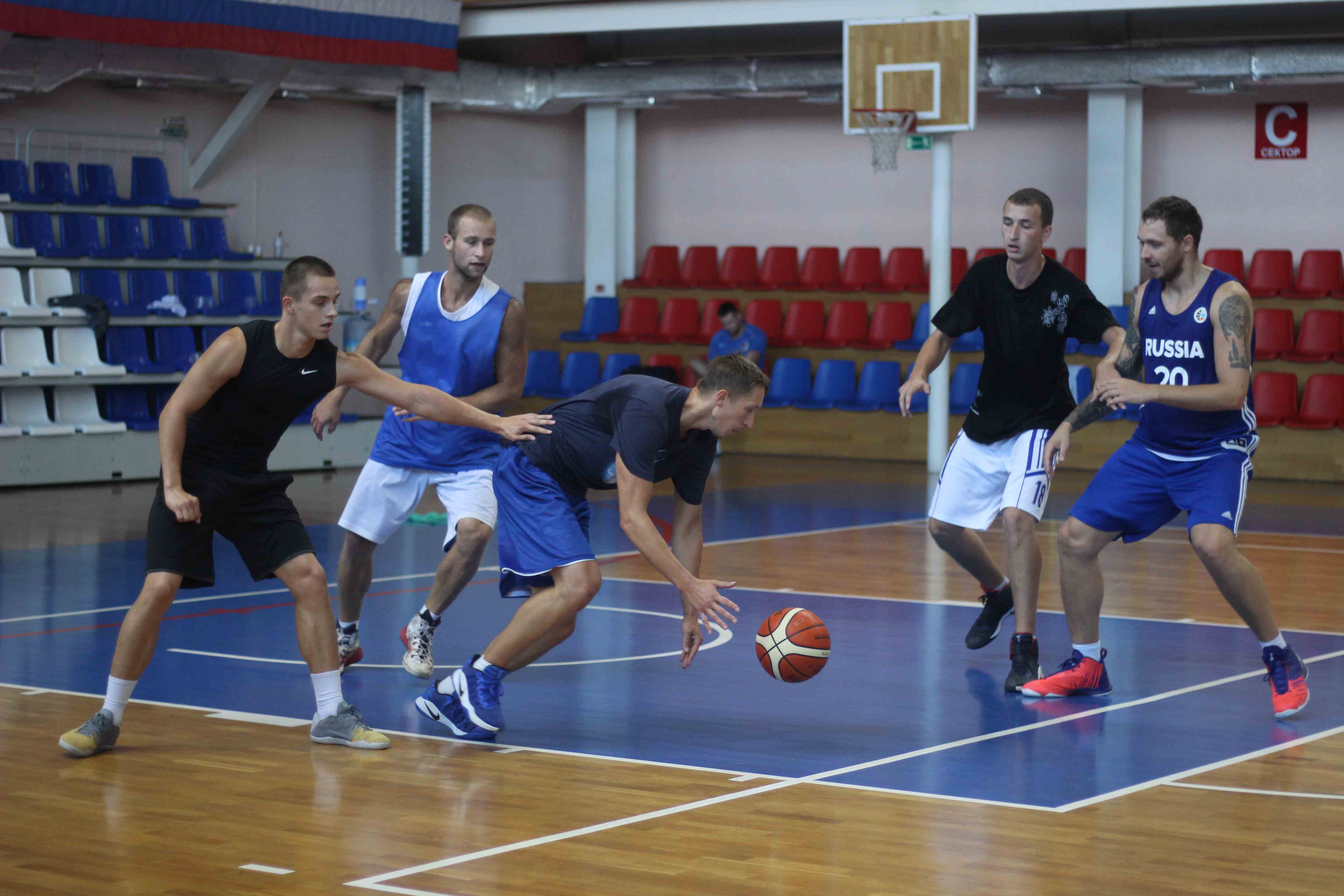 Новосибирск (баскетбольный клуб). Баскетболистки угмк. Бк новосибирск командное фото. Баскетбольные клубы в нск. Сайт бк новосибирск.