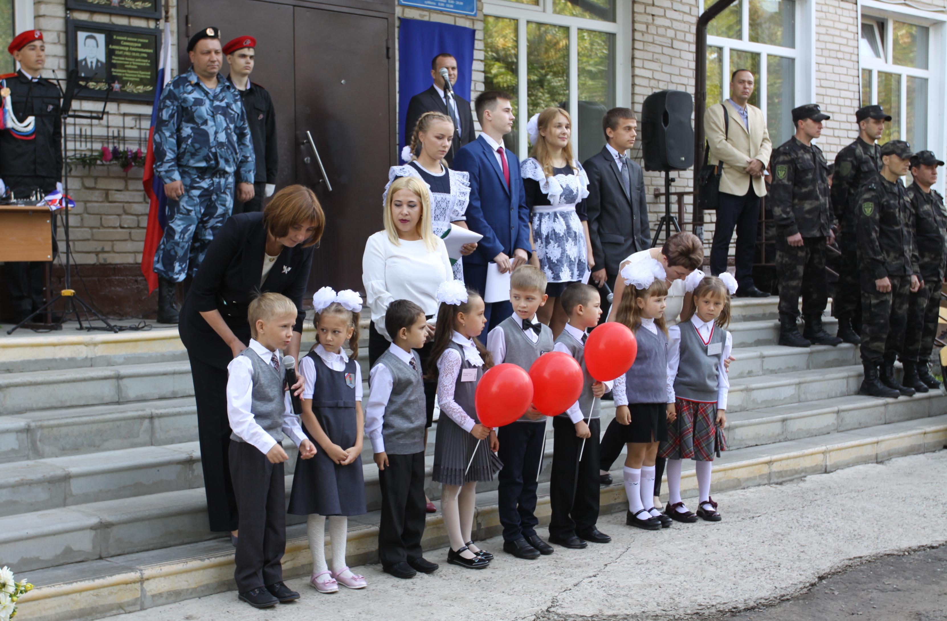 Барнаульской школе №63 присвоили имя воина-интернационалиста Александра Самодурова