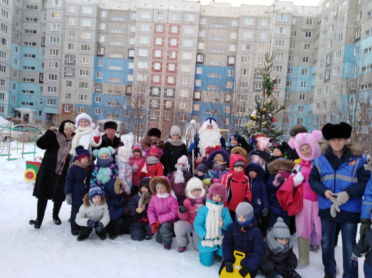 Тос барнаула. Жители Барнаула. ТОС Барнаул. Барнаульцы фото. Жители Барнаула фото.