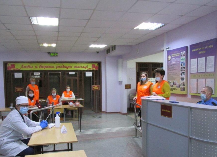 В Барнауле провели тренировку по развёртыванию пункта временного размещения населения