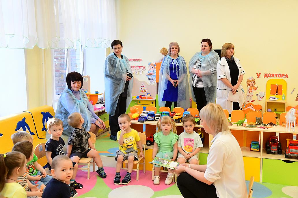 Родители контролируют обеспечение безопасности и организацию питания дошкольников Барнаула